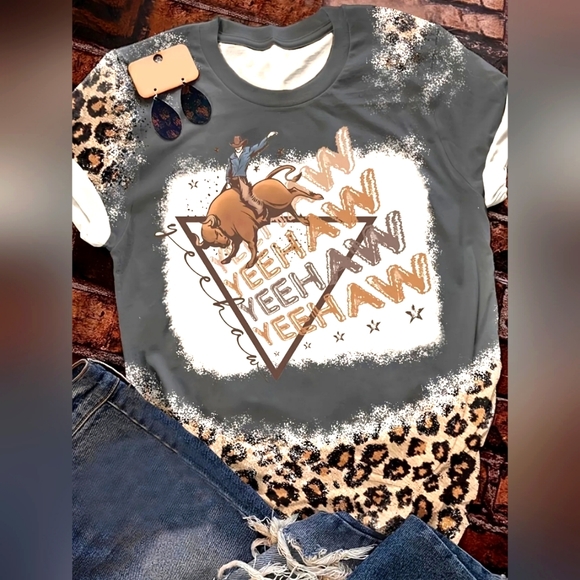 Yee Haw T-shirt - Picture 2 of 3